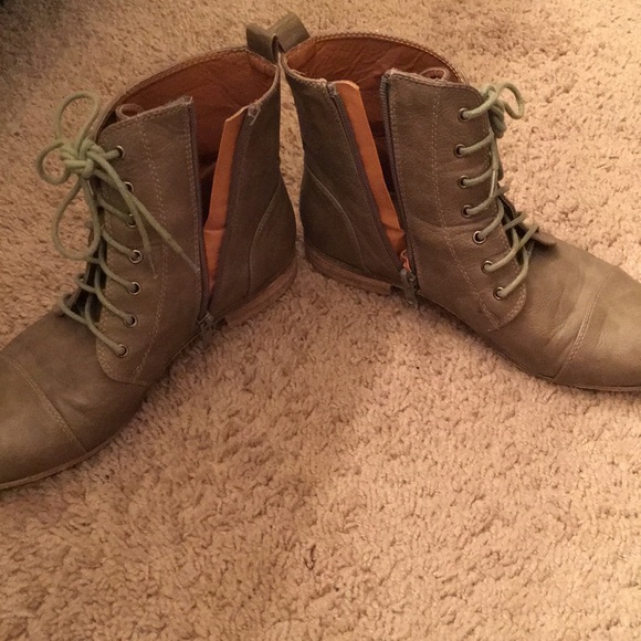 Green Lace-up Booties - Picture 3 of 4